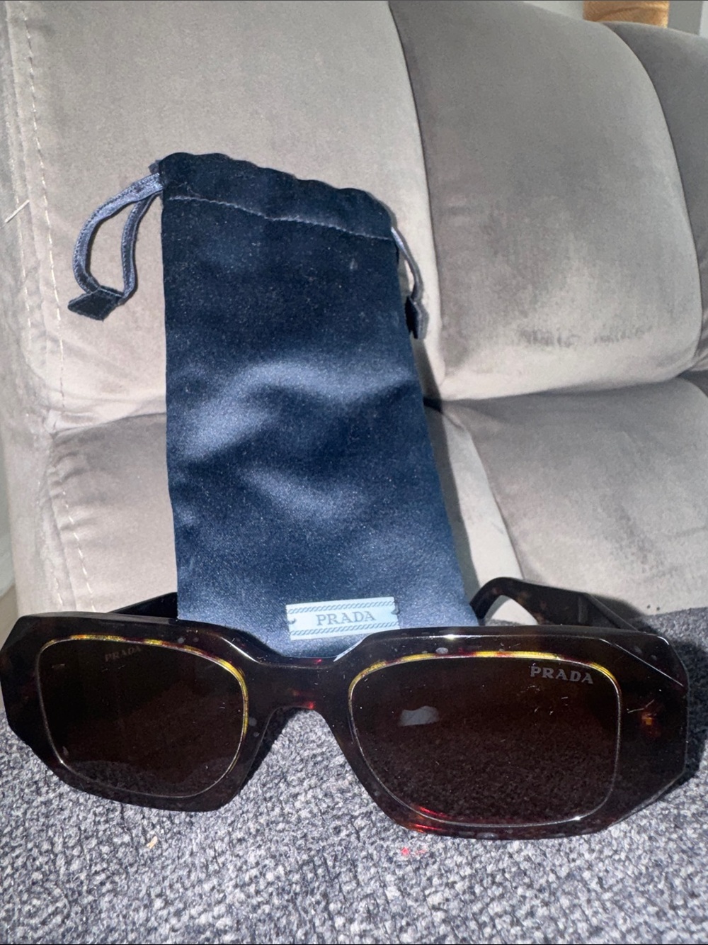 NEW!!! Prada Women’s Brown Tortoiseshell Sunglasses with Blue Pouch